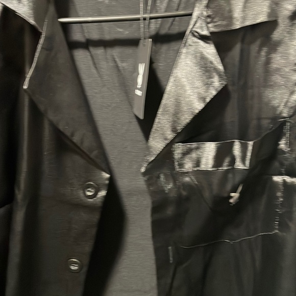 New didn't fit satin material. - Picture 1 of 2